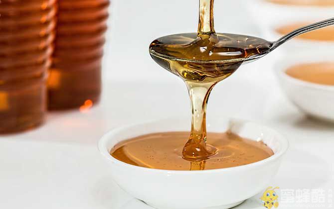 蜂蜜保湿面膜怎么做效果最好？(图2)
