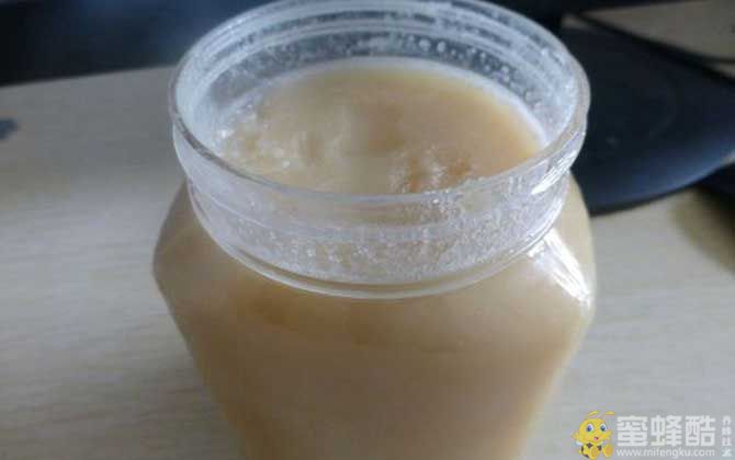 怎样自制牛奶蜂蜜面膜最简单？(图2)