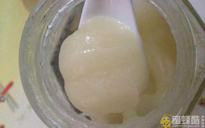 怎样自制牛奶蜂蜜面膜最简单？(图4)